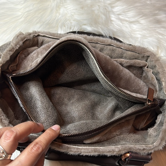 Celine Shearling Boogie Bag Taupe - Picture 13 of 17